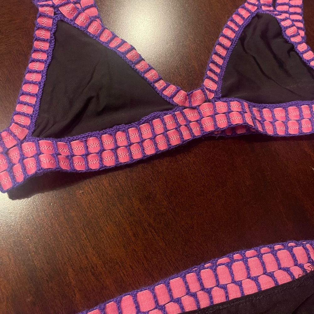 Bikini set - Picture 2 of 2